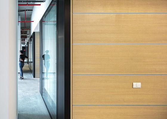 Interior Office Wooden Partition Wall Supplier Solid / Glass Partition Wall