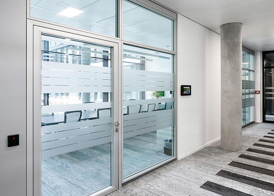 Modern And Sleek Office Single Glass Partition Wall Acoustic Room Grid Heightening Temperedglass